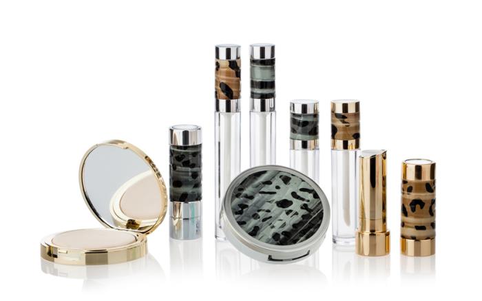 Showcase: Decoration